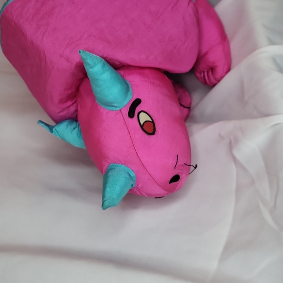 Hot Pink dinosaur nylon plush vintage 1990s international silver Loose Thread - Picture 4 of 17